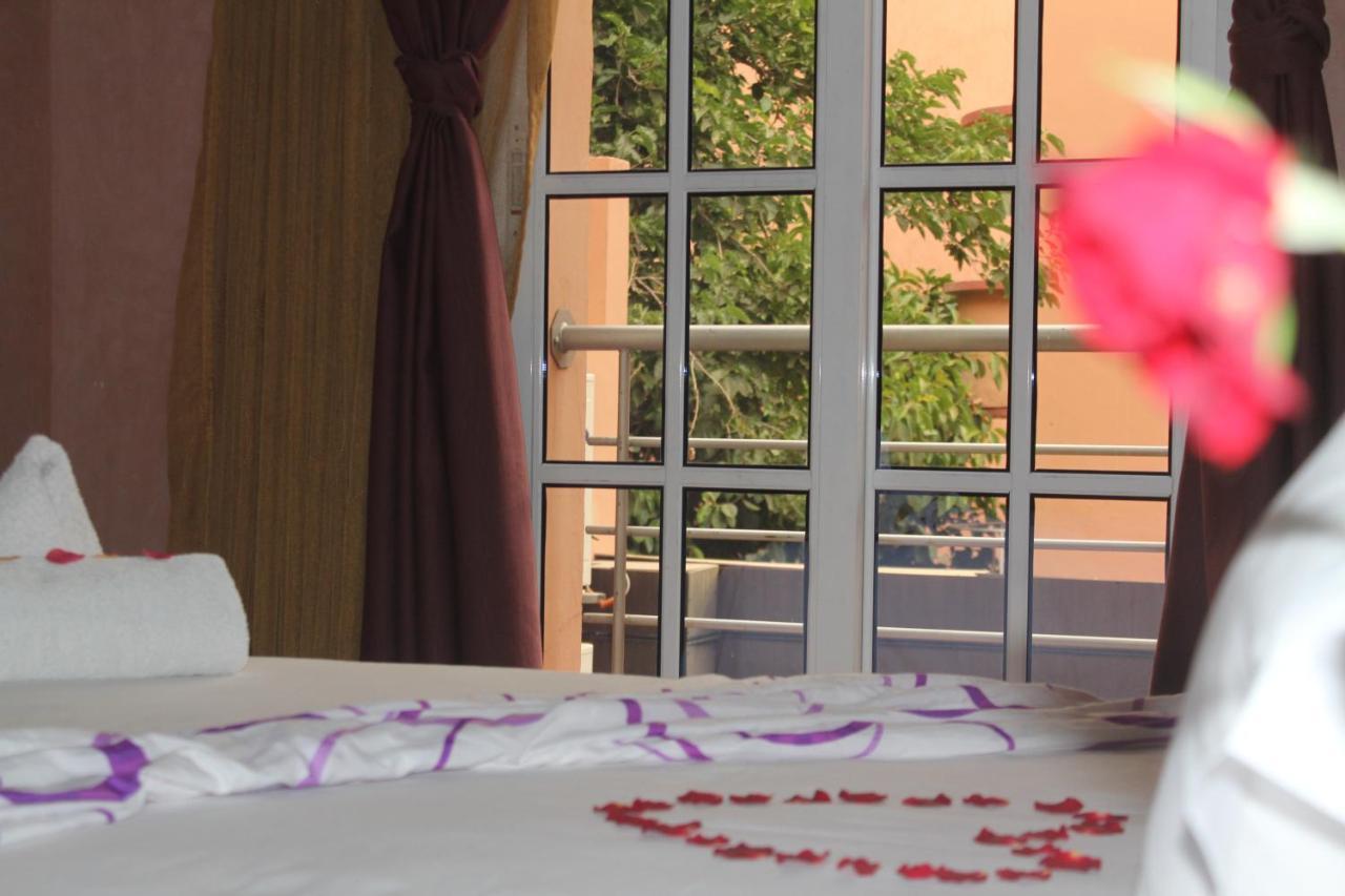 Rooms Palace Appart-Hotel マラケシュ エクステリア 写真